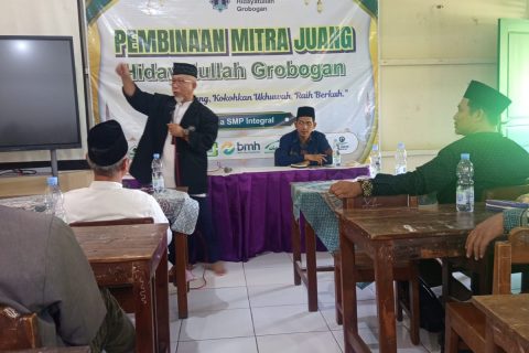 Pembinaan Mitra Juang : Azimat Surat Al Muzammil 1-10 Pegangan Hidup Bahagia Seorang Muslim